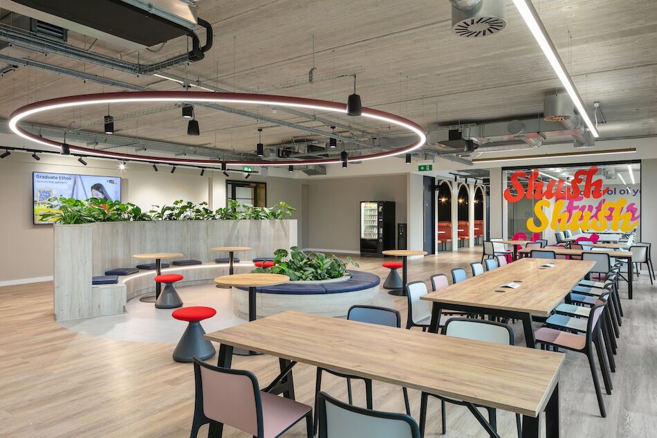 Modern open meeting area design