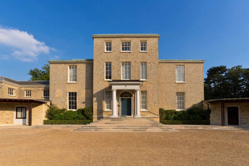 Milton Hall - Office interior design